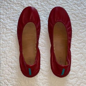 TIEKS Cardinal Red